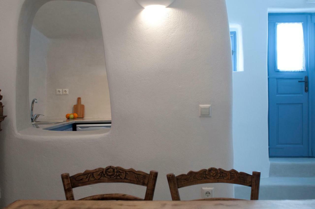 Olyra Traditional Cave Houses Pyrgos Kallistis Exterior photo